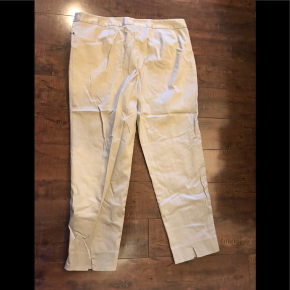 Jones New York Capri Pants - Picture 3 of 9